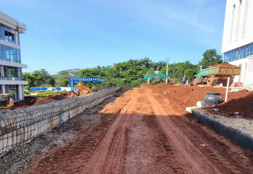 Estudio de caso del proyecto de muro de contención de tierra reforzada del Centro para el Control y la Prevención de Enfermedades 2