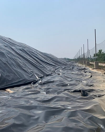 Geomembrane liners are used in landfills (3)